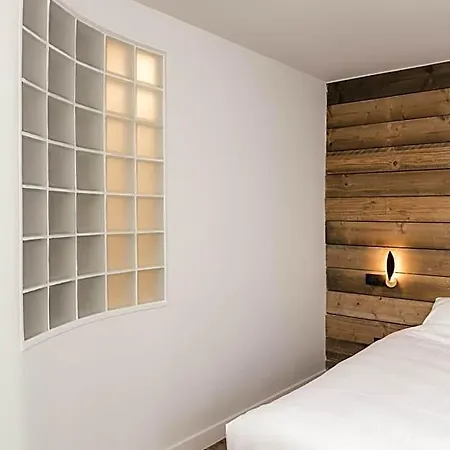 Hotel Au Lit Des Ours 3*